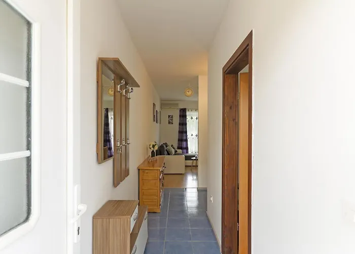 With A Parking Space Stinjan, - 13776 Apartman